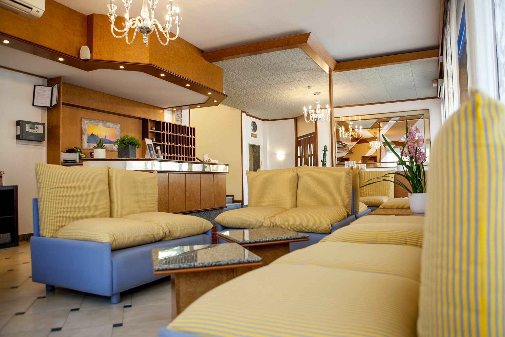 Hotel Umberto Lido di Jesolo Buitenkant foto